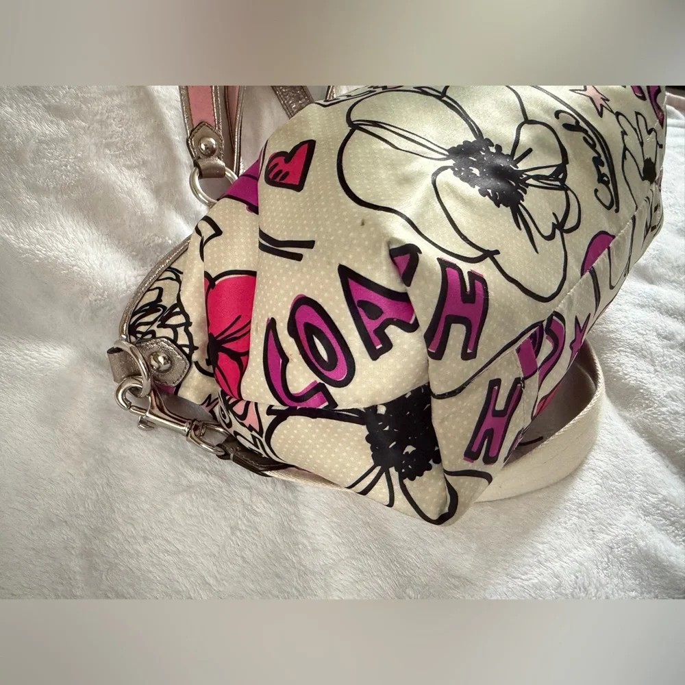 Coach Poppy Petal Print Lurex Rocker Hand Bag Crossbody Bag Strap #16308 EUC - Picture 8 of 11